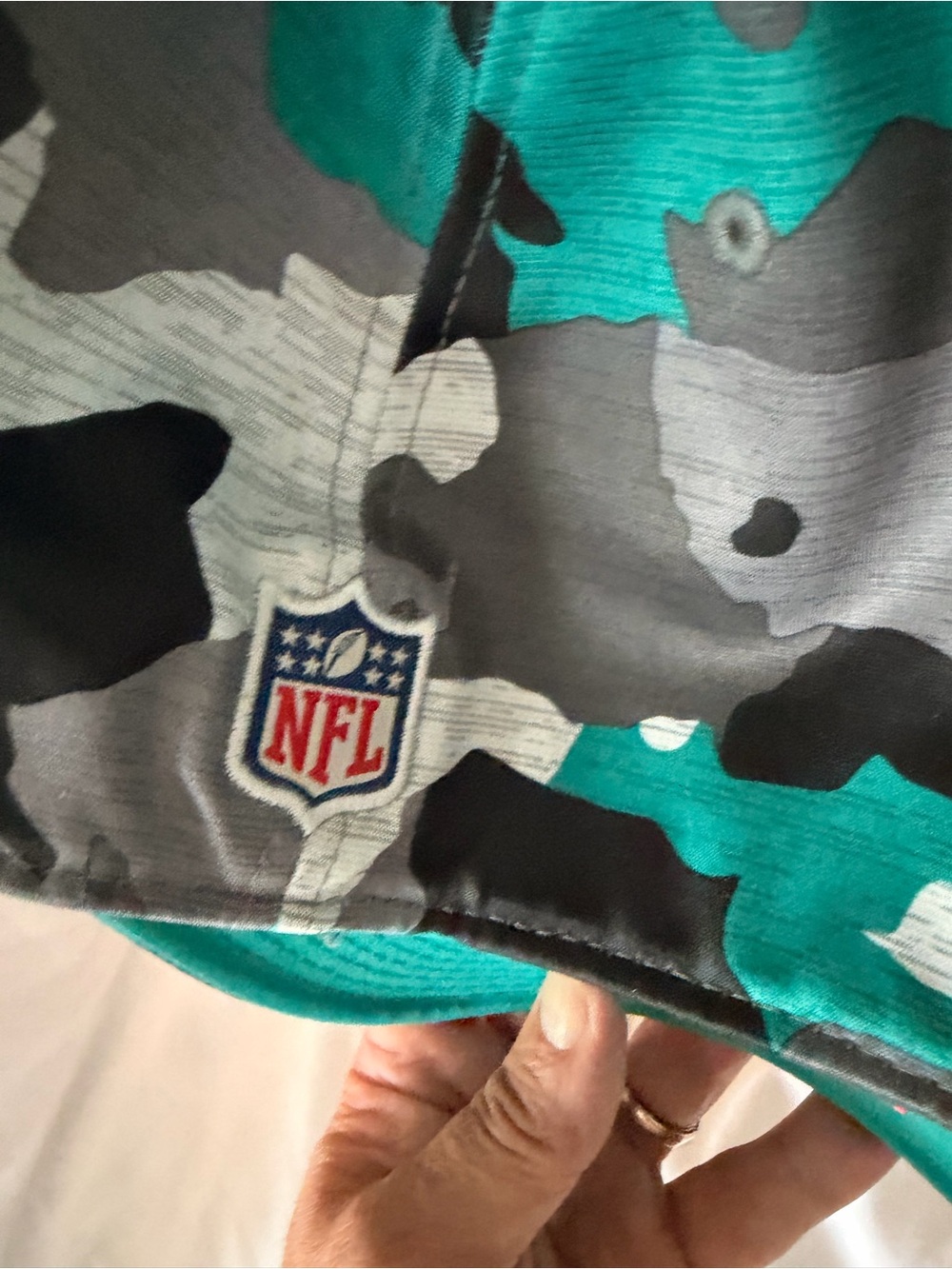 Men’s Miami dolphins - Picture 4 of 5